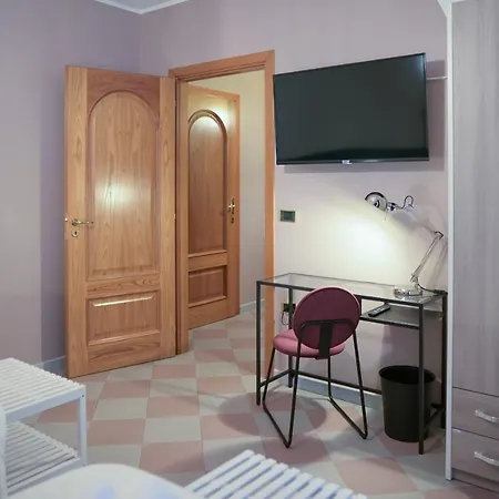 1970 * Лаурия Инфериоре