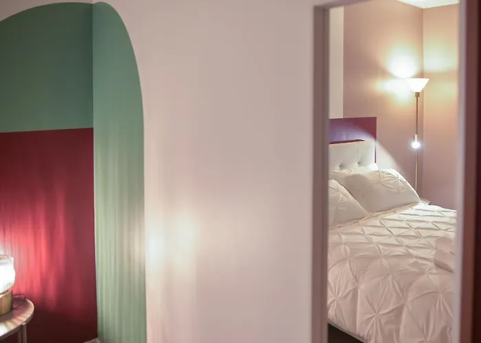 1970 Апартаменты *