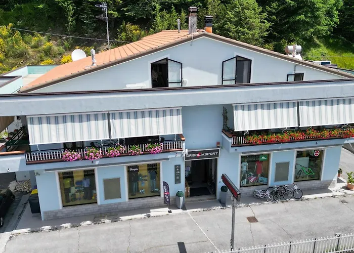 1970 * Лаурия Инфериоре